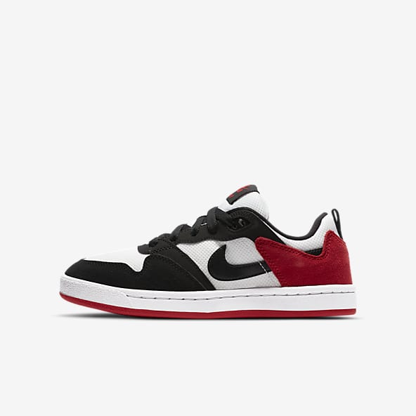 Boys Nike SB. Nike